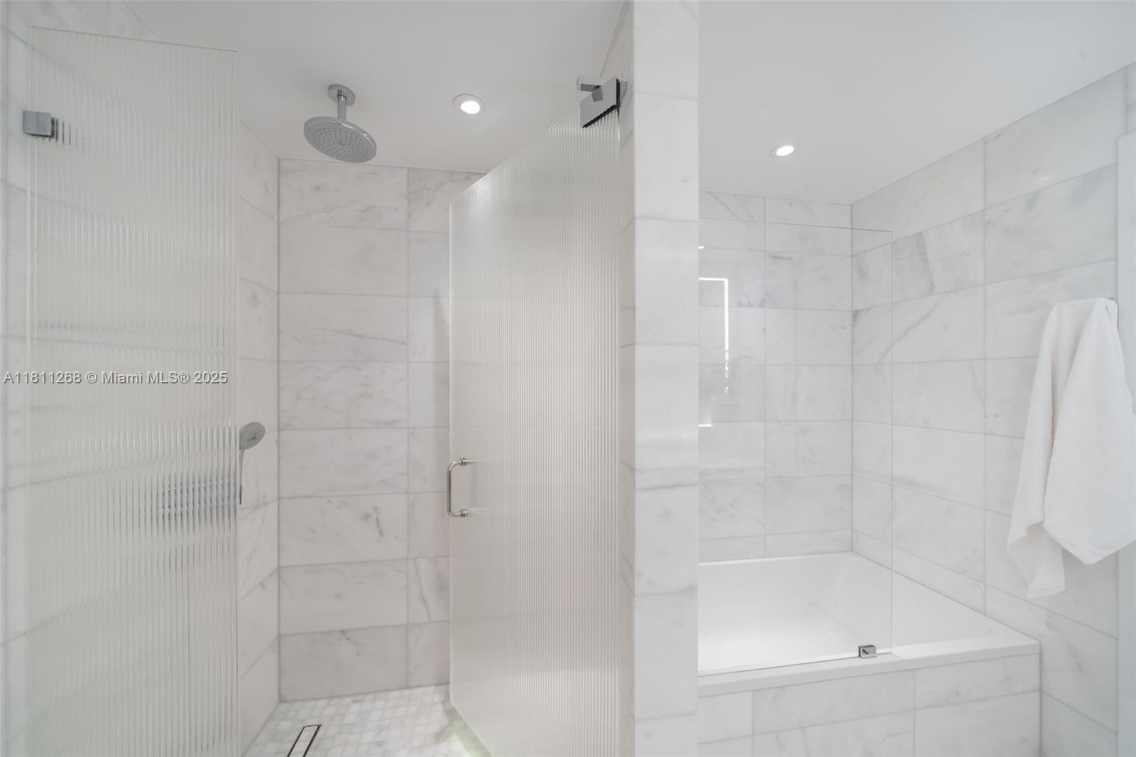 Five Park Miami Beach - Residential