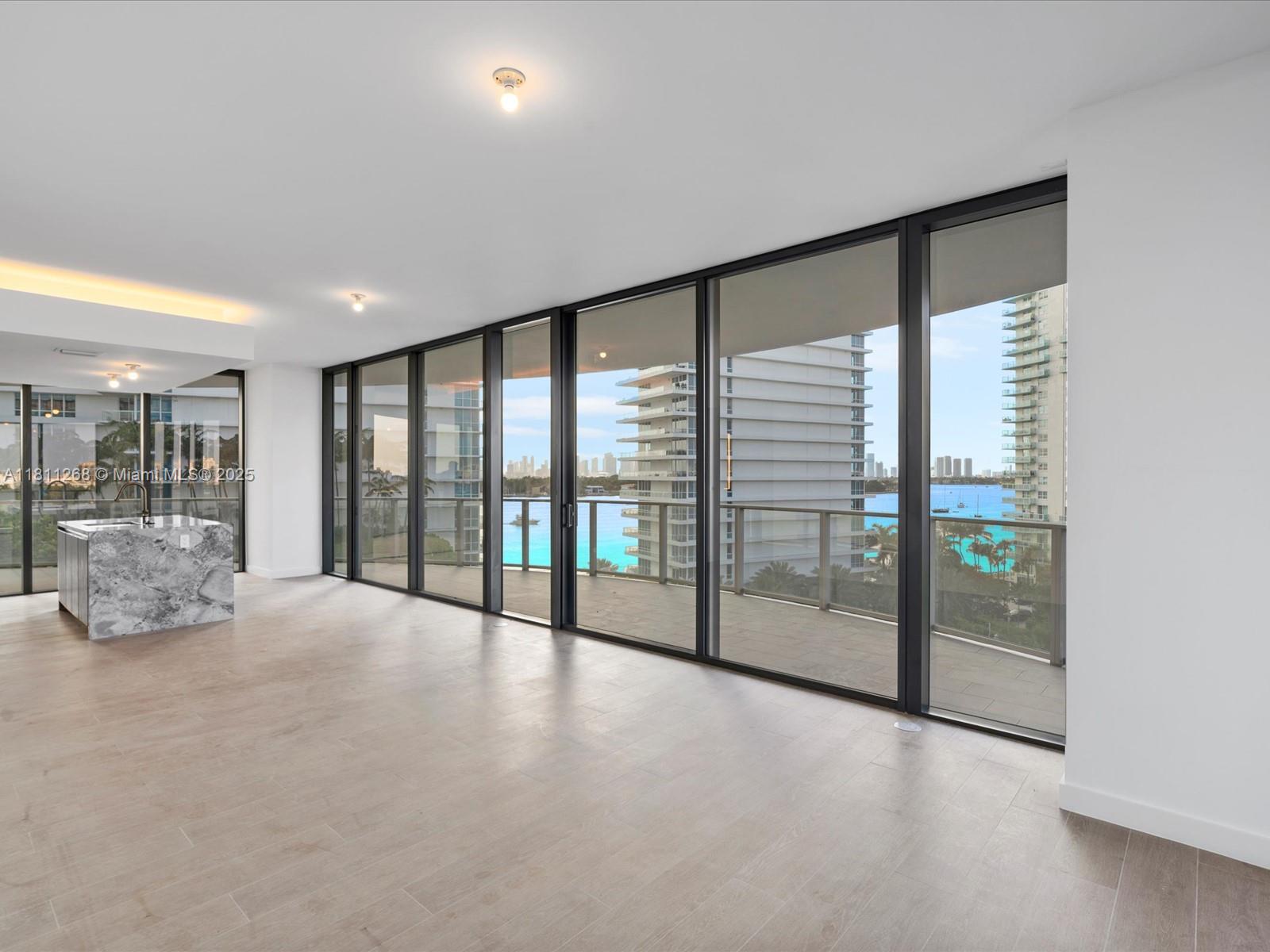 Five Park Miami Beach - Residential