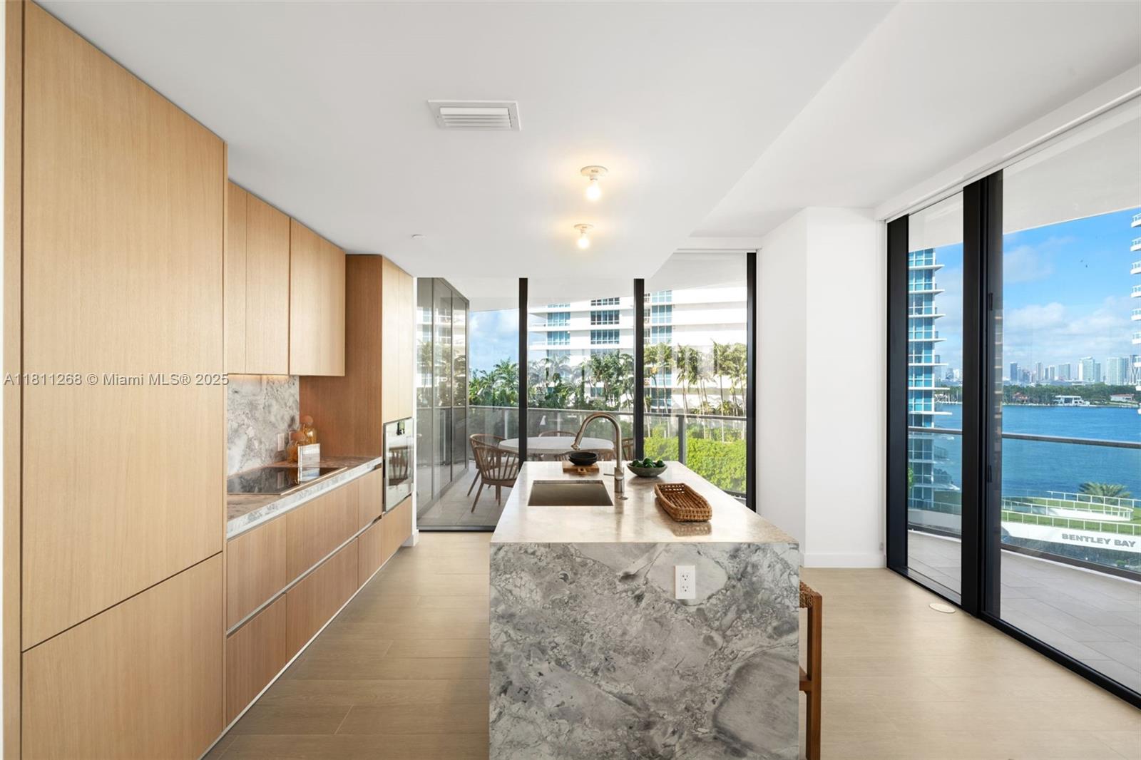 Five Park Miami Beach - Residential