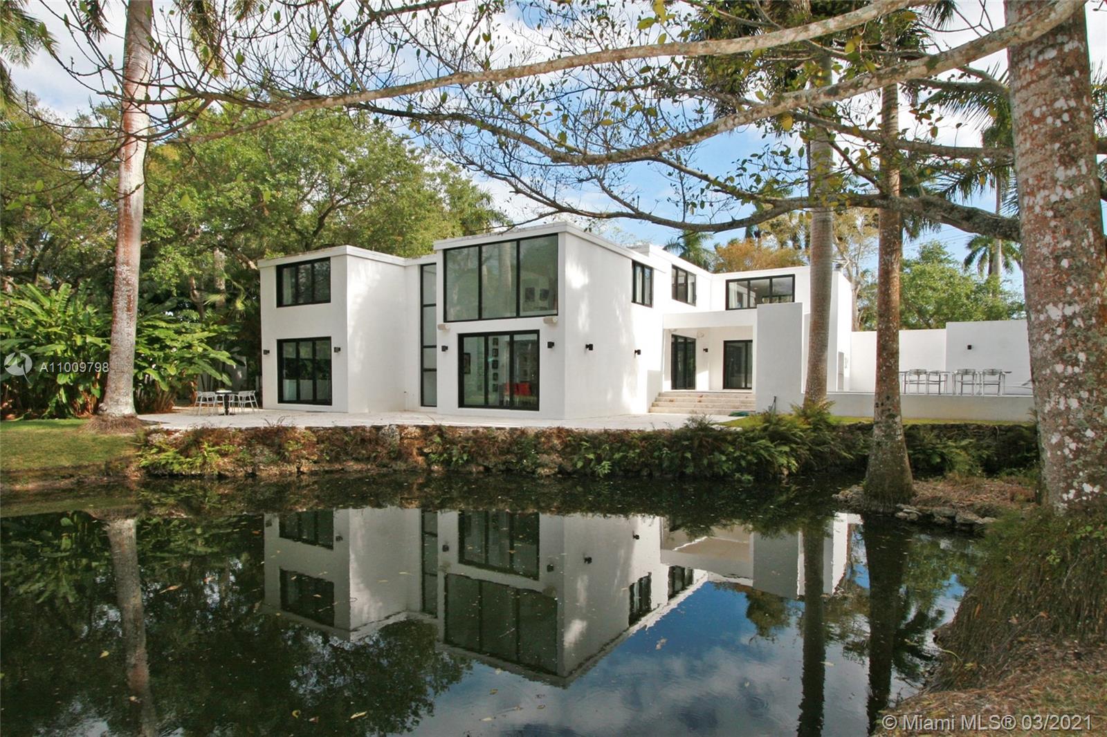 KERRWOOD OAKS - Residential