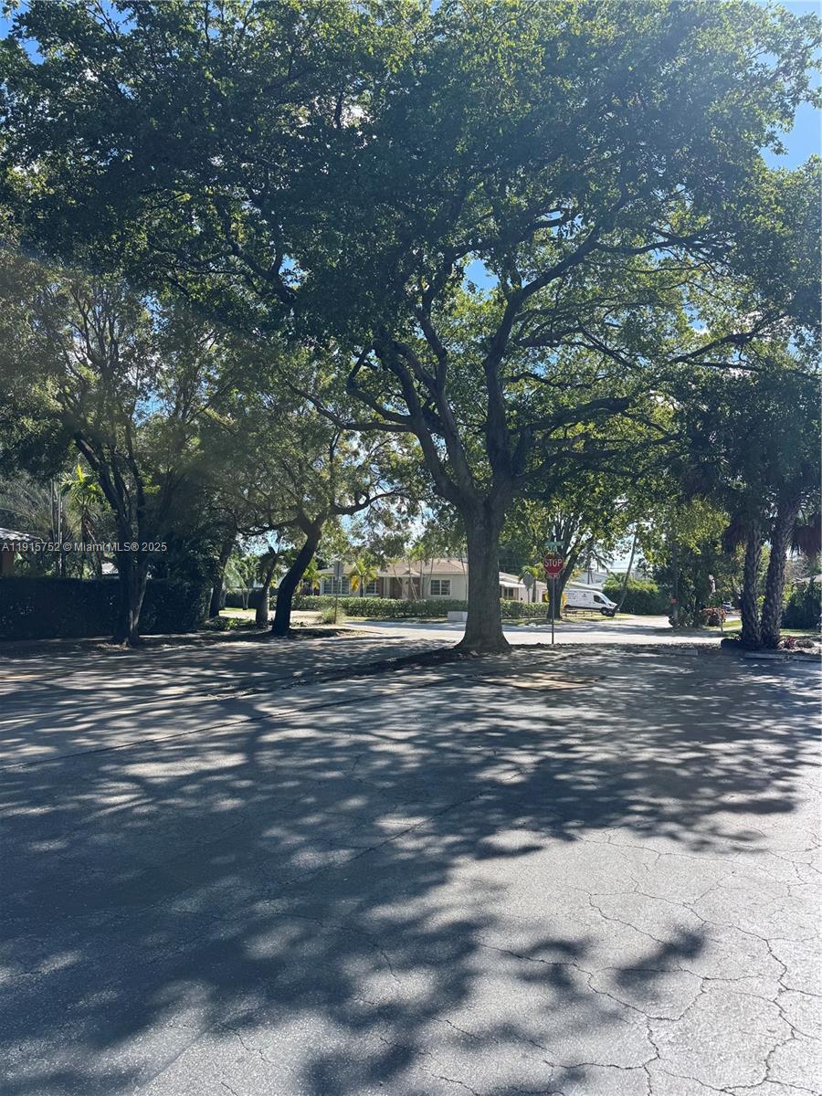 PRINCETON CONDOMINIUM - Residential