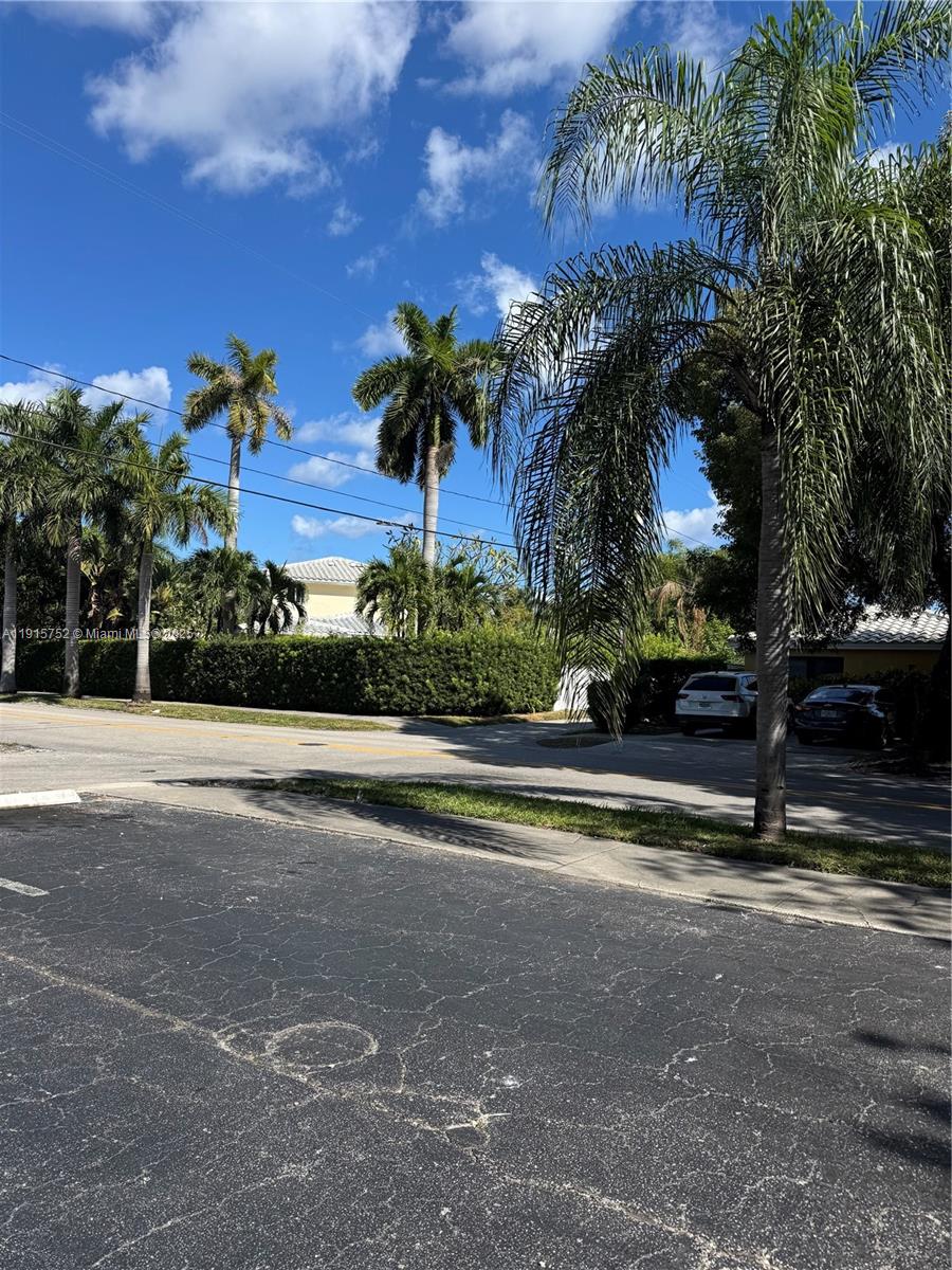 PRINCETON CONDOMINIUM - Residential