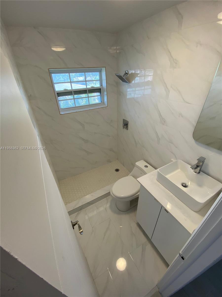 MIRAMAR SEC 3 - Residential Lease