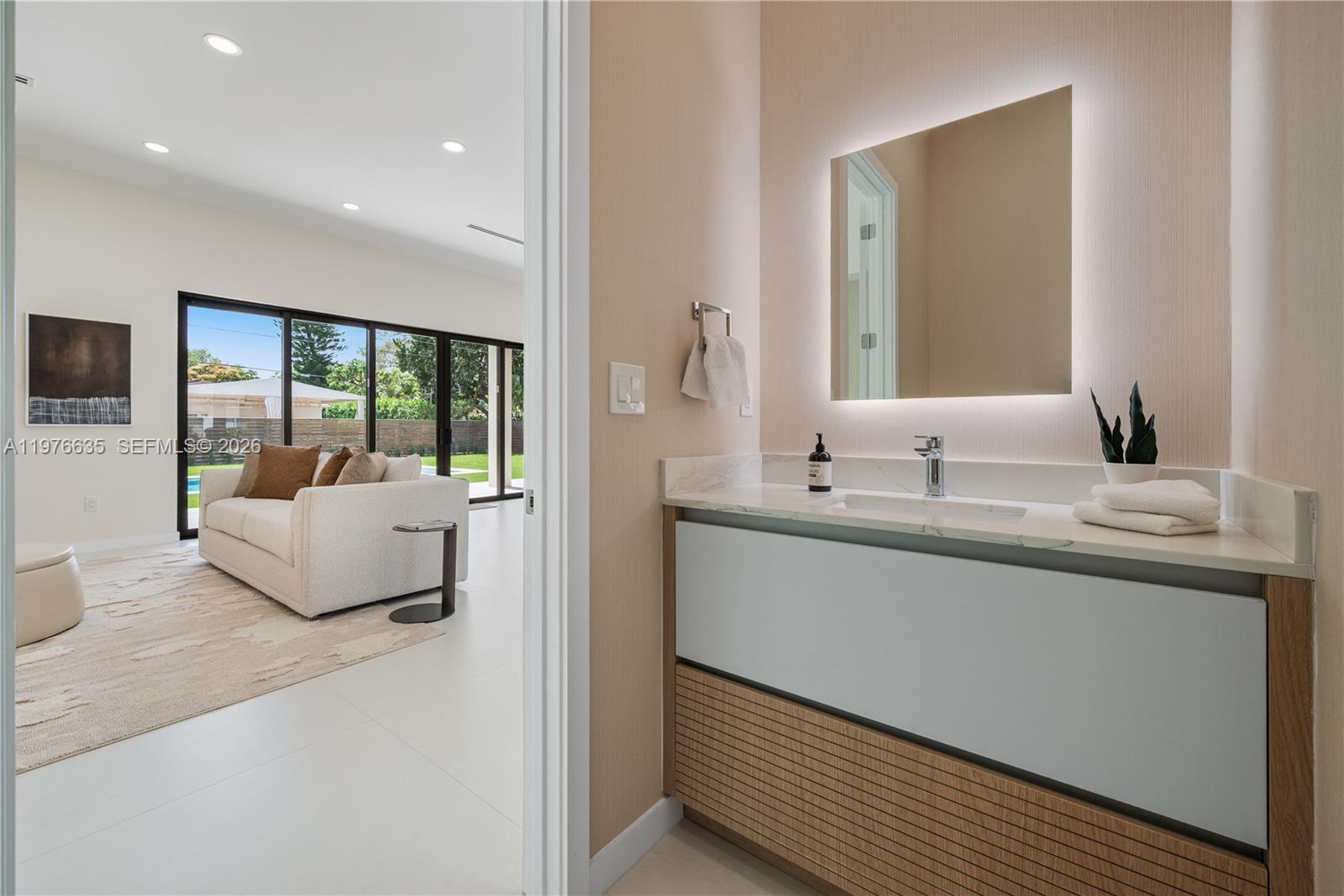 CAROLE HELMS MANOR - Residential