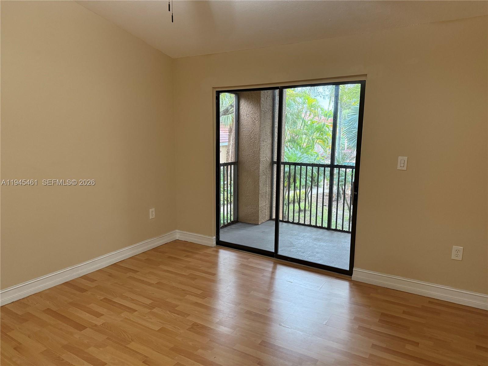 BISCAYNE BEACH CLUB CONDO - Residential