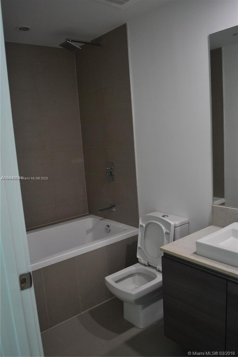 1080 Brickell Ave 707