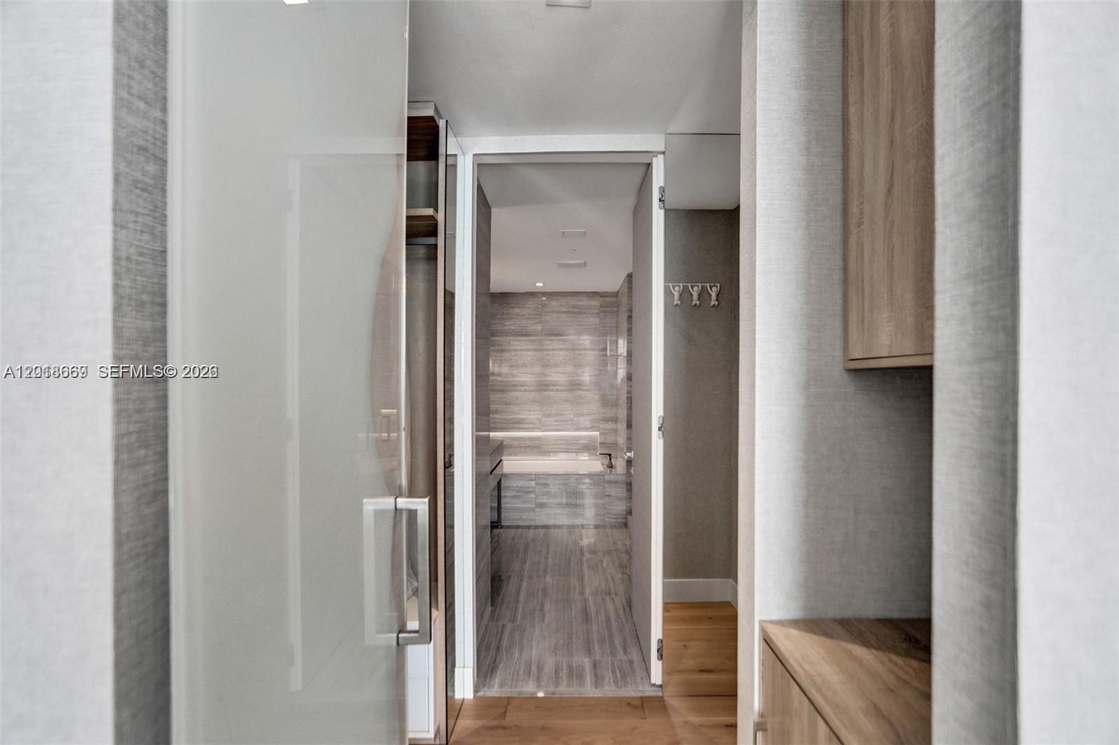 18975 COLLINS CONDO - Residential