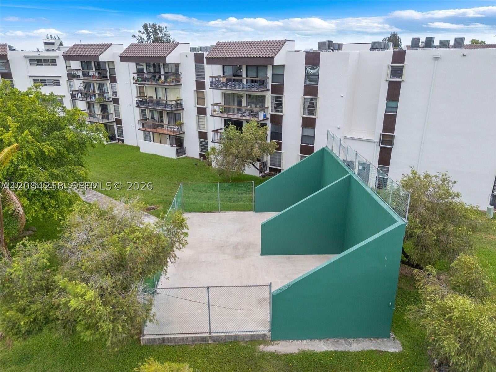1350 SW 122nd Ave 317