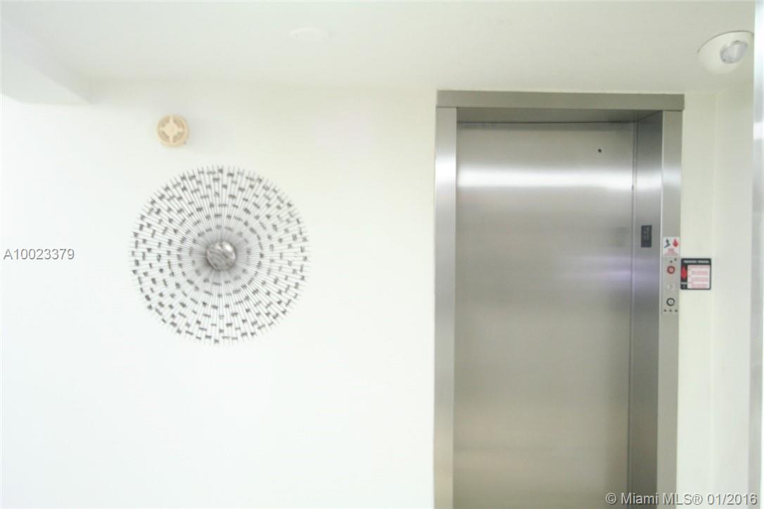 Michigan West Condo - Residential Lease