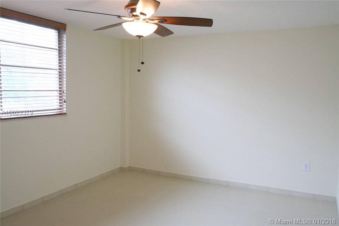 Michigan West Condo - Residential Lease