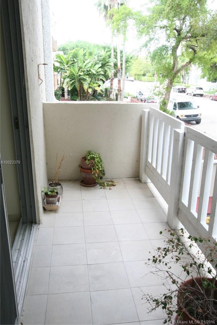 Michigan West Condo - Residential Lease