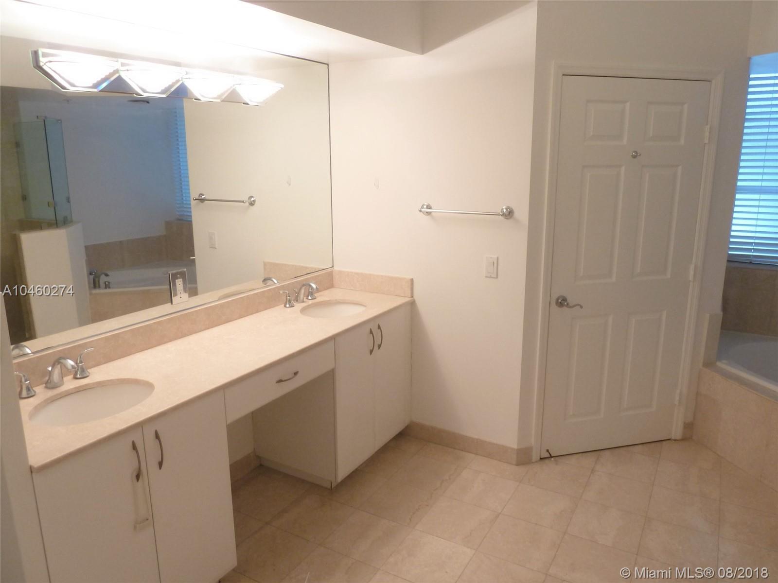 THE COURTS AT SOUTH BEACH - Residential Lease