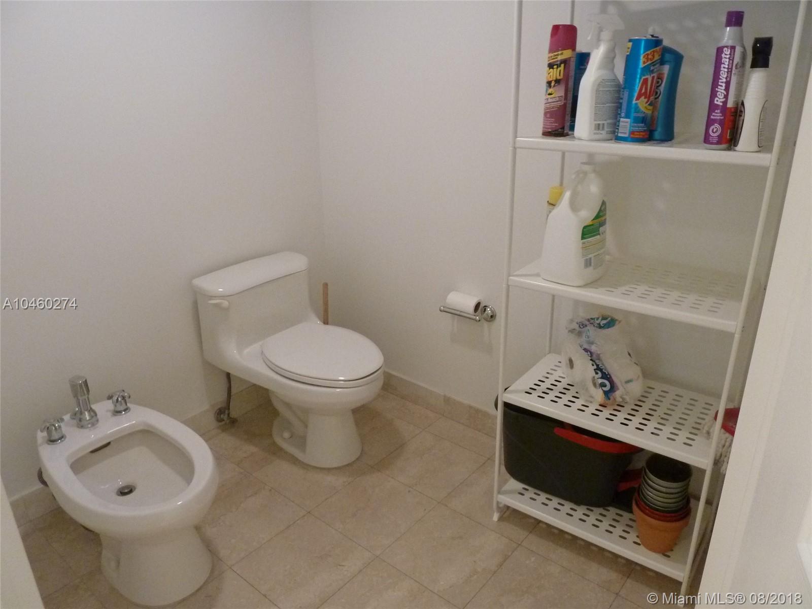 THE COURTS AT SOUTH BEACH - Residential Lease