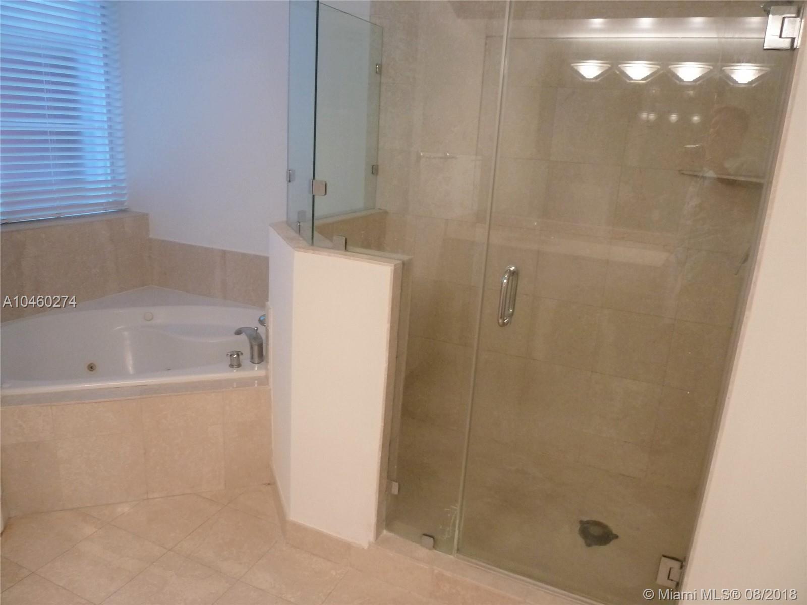 THE COURTS AT SOUTH BEACH - Residential Lease