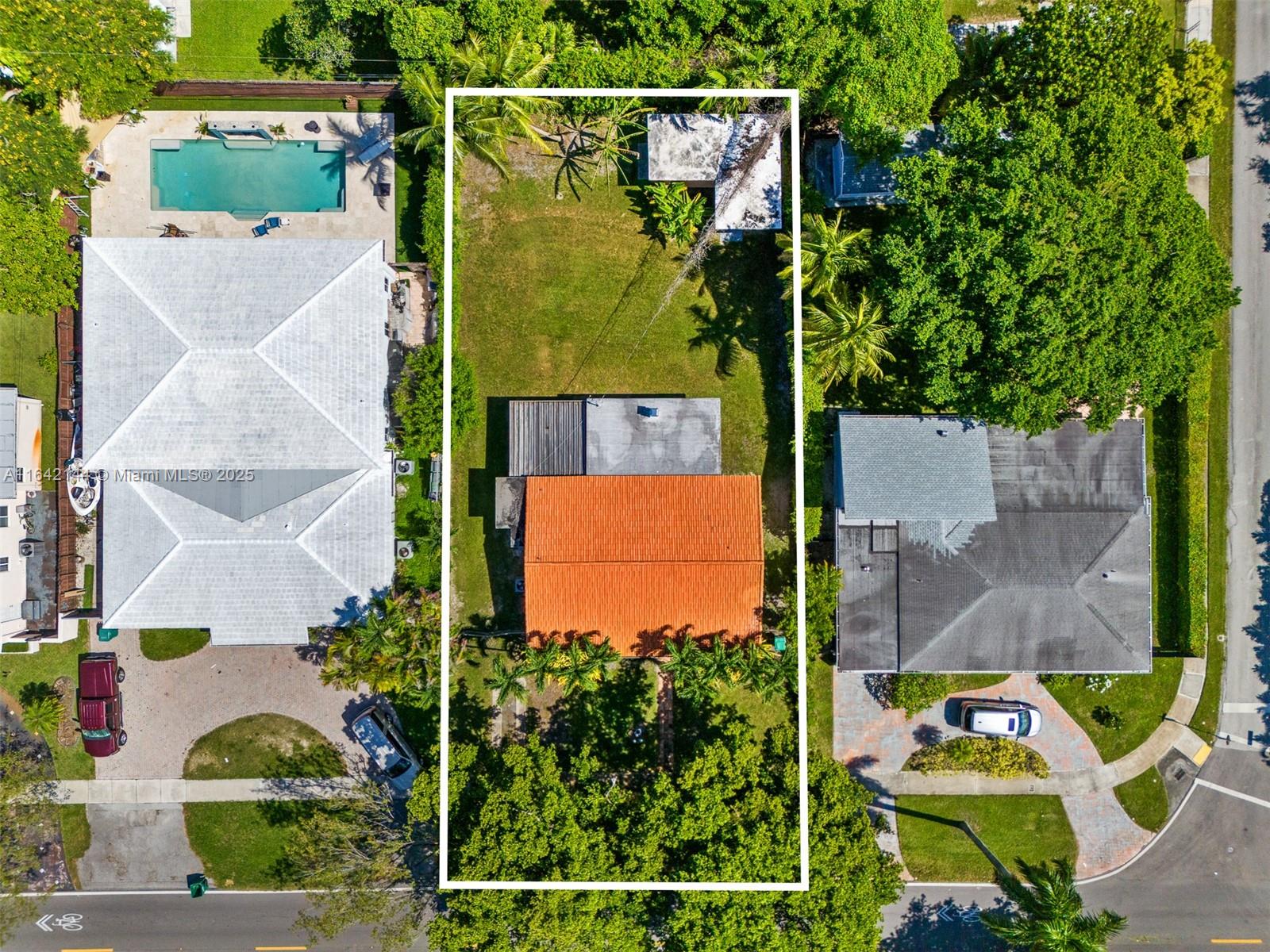 Photo 1 of 6515 Sw 48th St, Miami, Florida, $915,000, Web #: 11642144