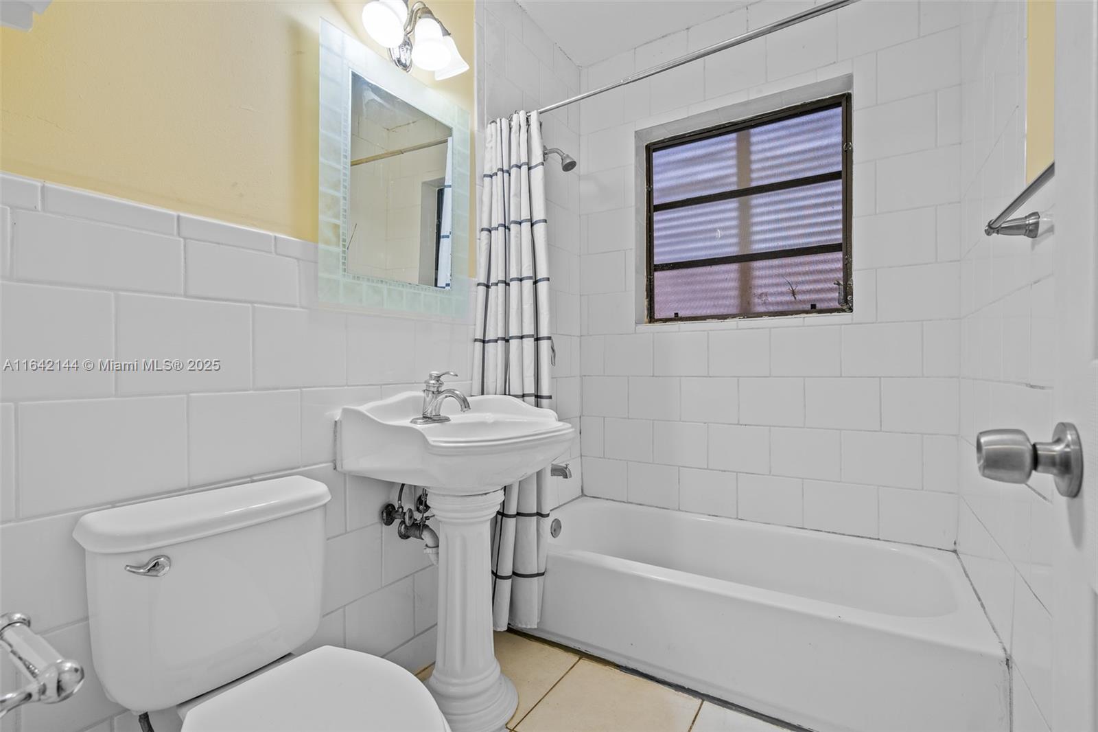 BLUE ROAD TERR - Residential