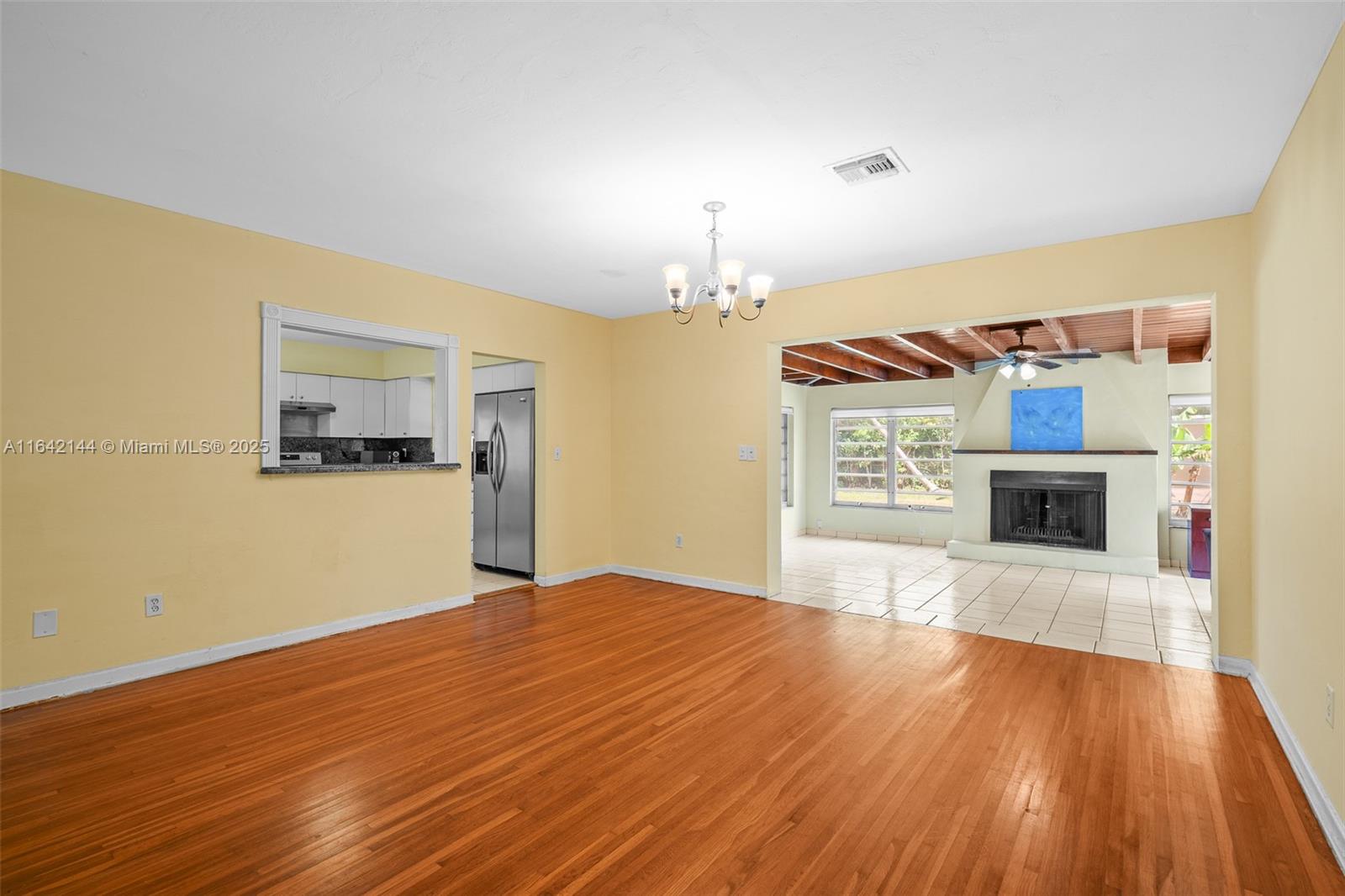 BLUE ROAD TERR - Residential