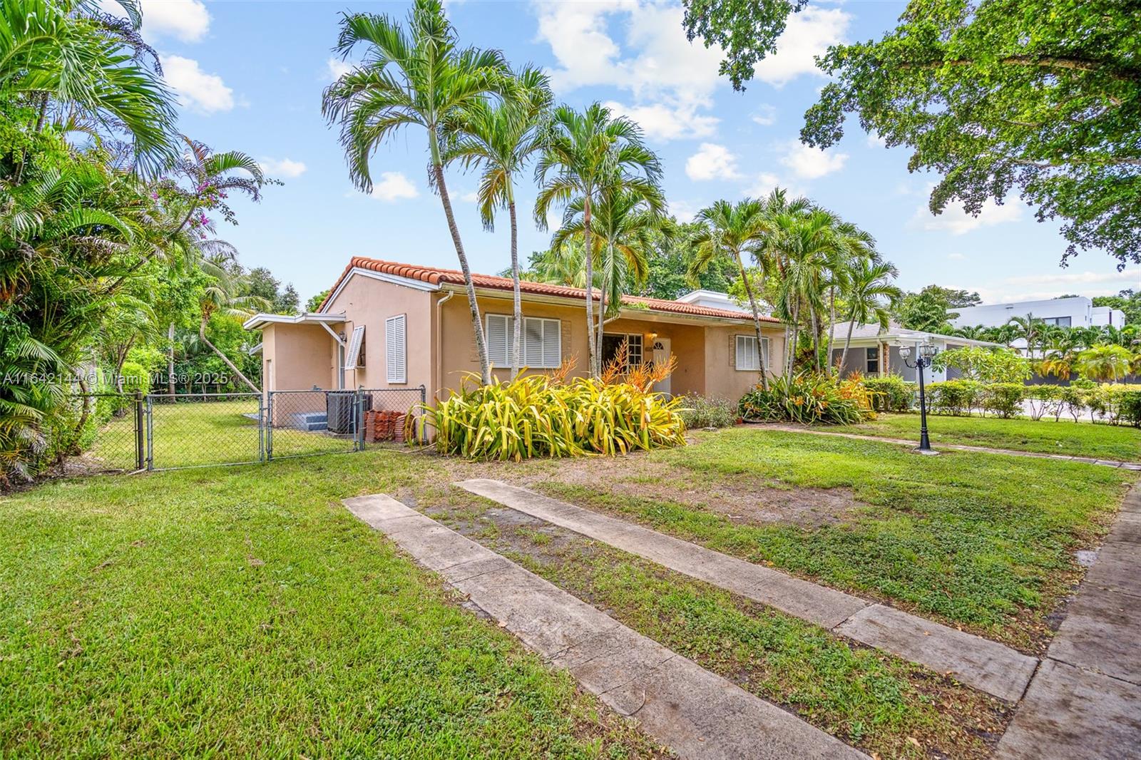 BLUE ROAD TERR - Residential