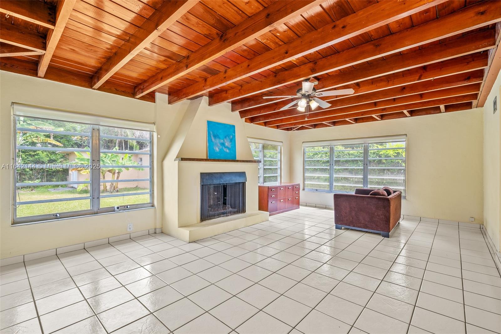 BLUE ROAD TERR - Residential