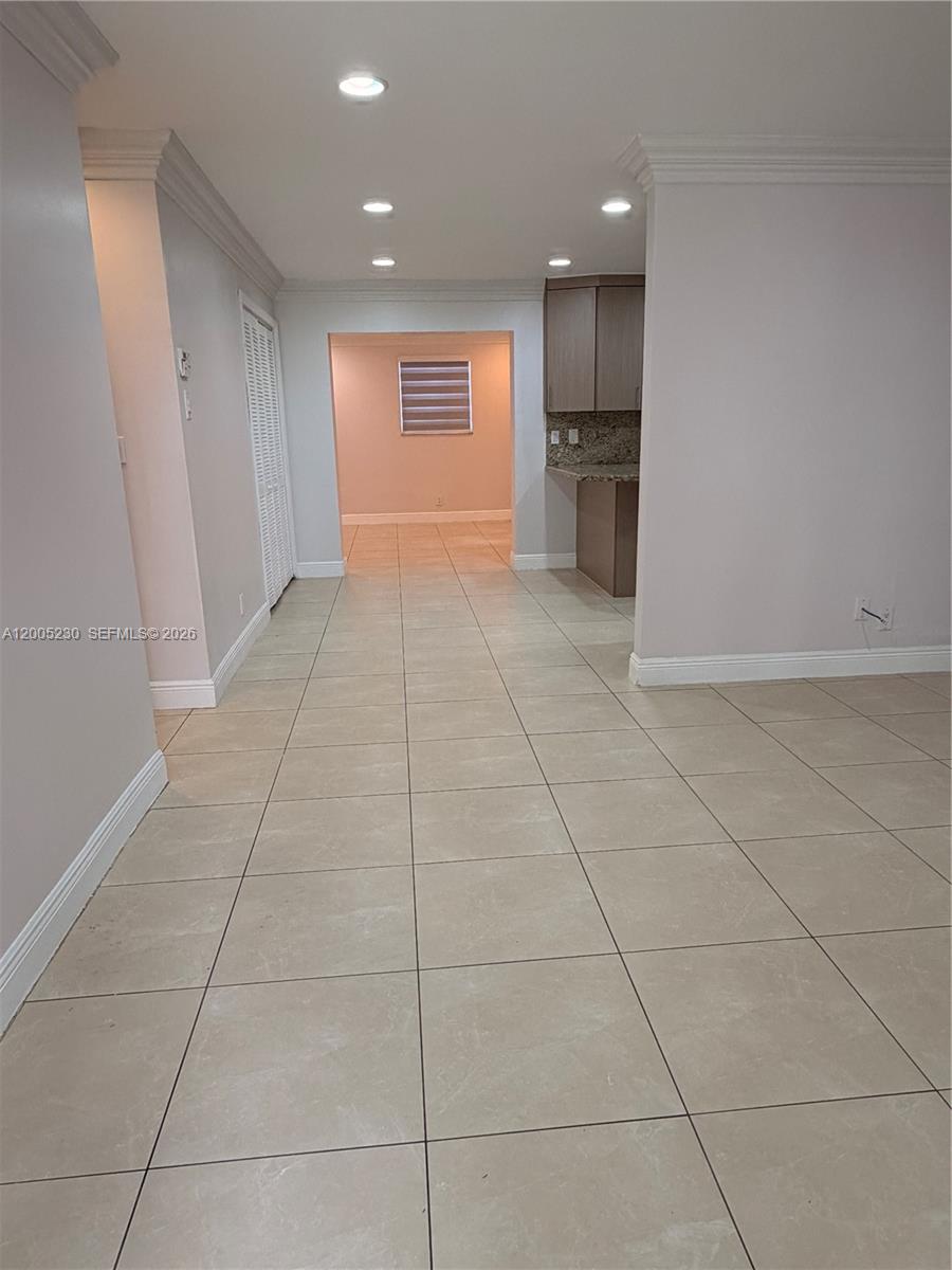 DRIFTWOOD ESTATES NO 2 - Residential Lease