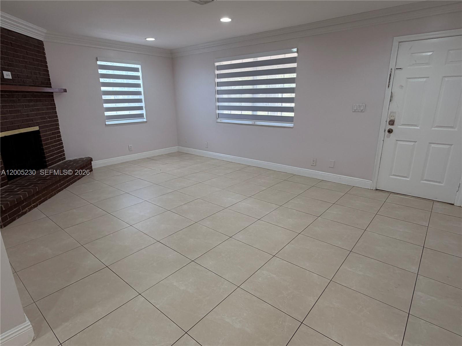 DRIFTWOOD ESTATES NO 2 - Residential Lease