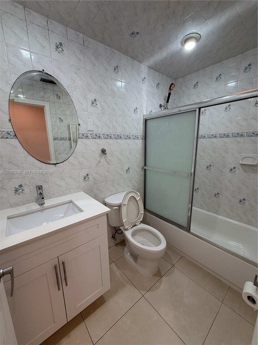 DRIFTWOOD ESTATES NO 2 - Residential Lease