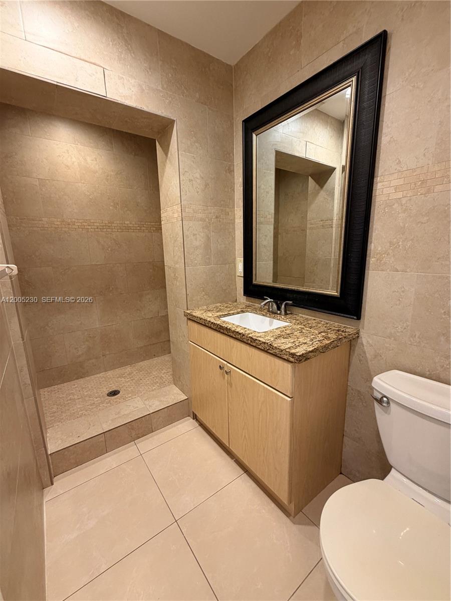 DRIFTWOOD ESTATES NO 2 - Residential Lease