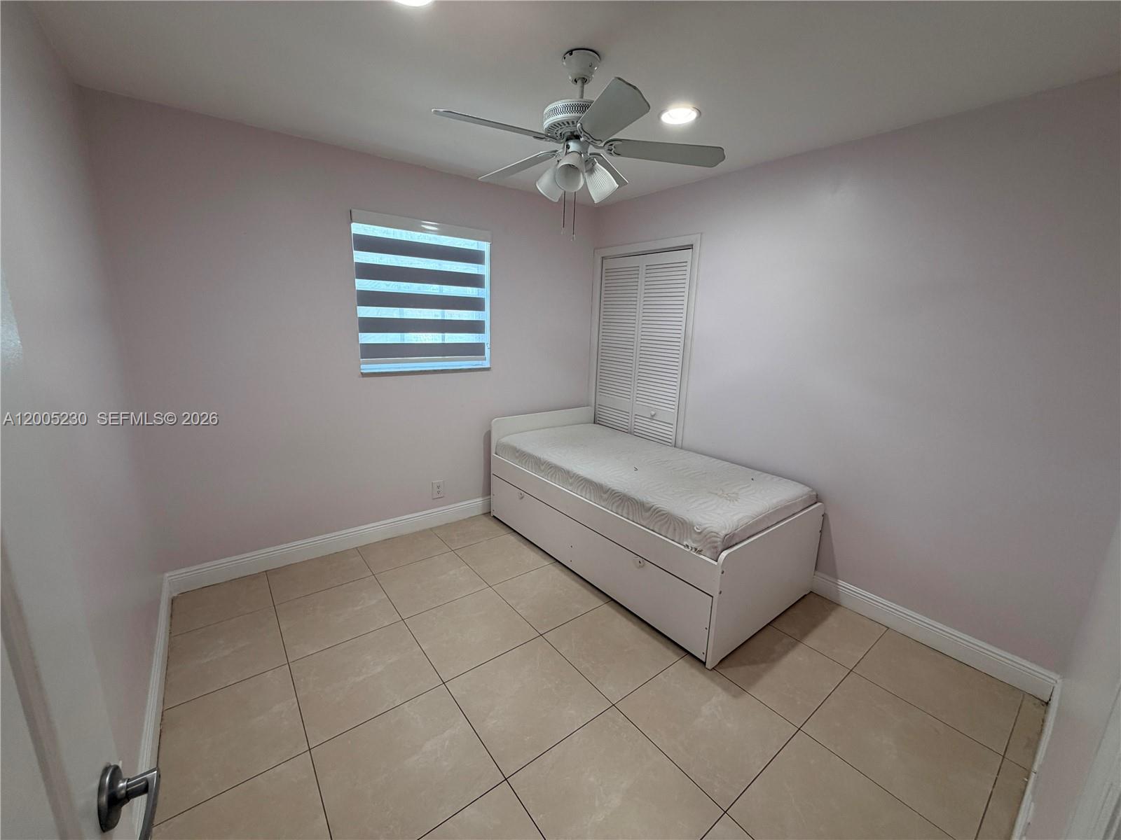 DRIFTWOOD ESTATES NO 2 - Residential Lease