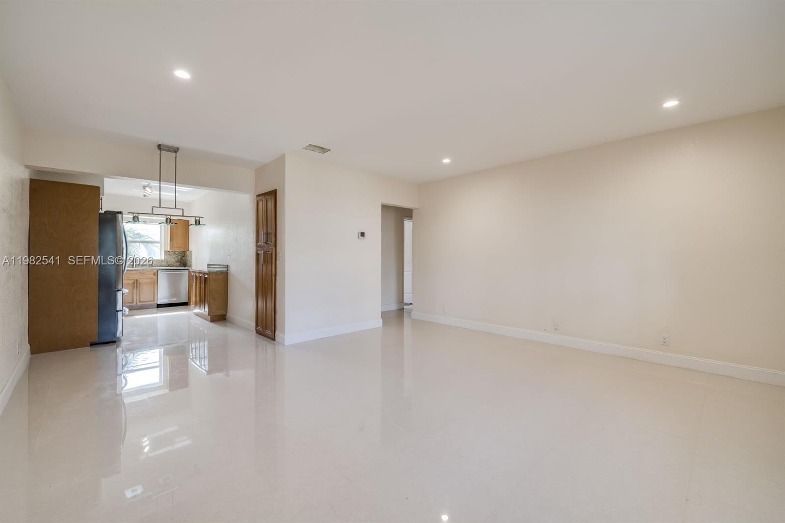 2600 S Ocean Dr S314