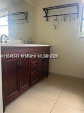 LAKEVIEW OF THE CALF CLUB - Residential