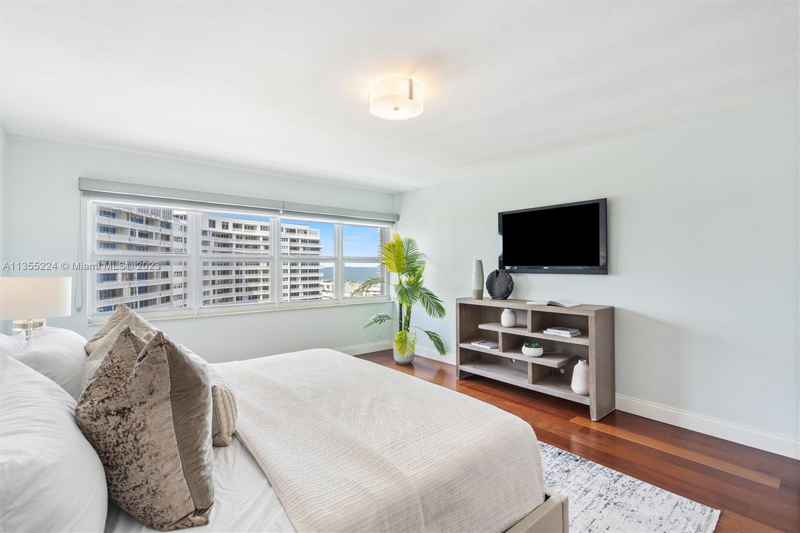 SKY HARBOUR EAST - Residential