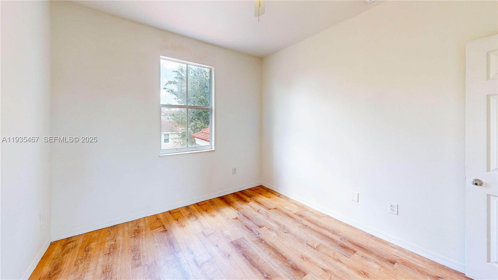 RIVERSIDE AT BISC NATL PK - Residential