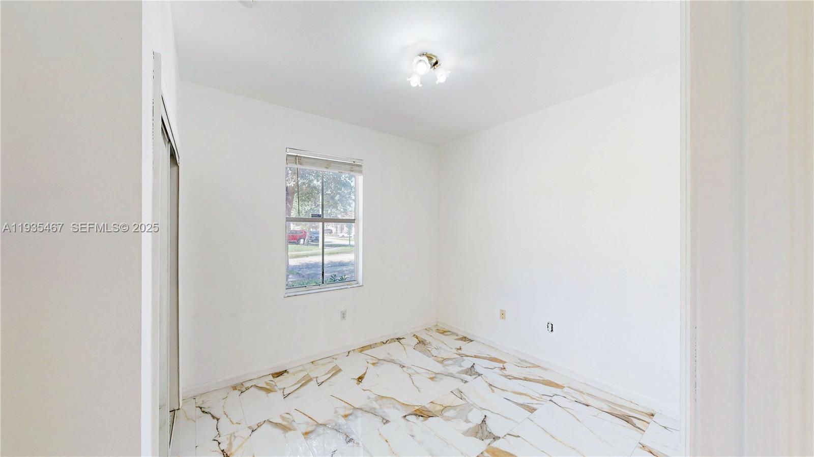 RIVERSIDE AT BISC NATL PK - Residential