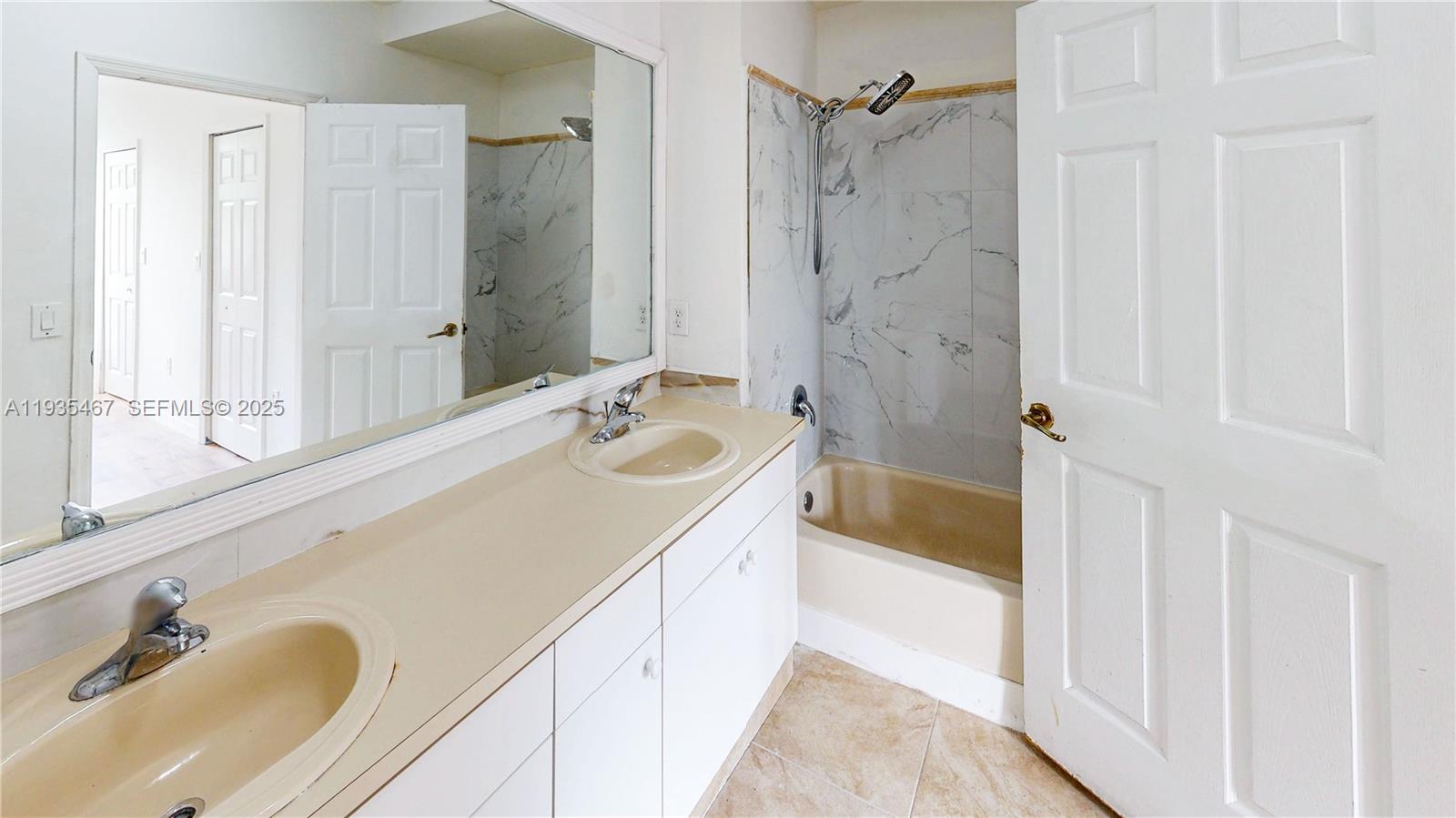 RIVERSIDE AT BISC NATL PK - Residential