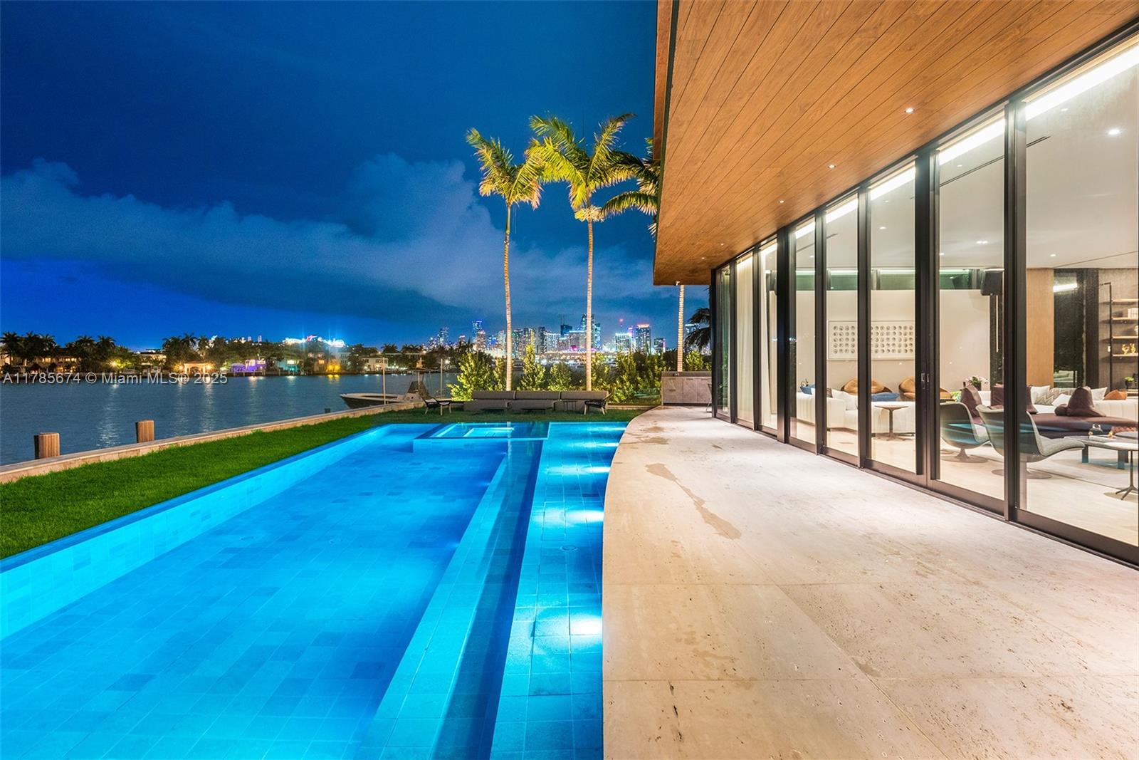 15 E San Marino Dr