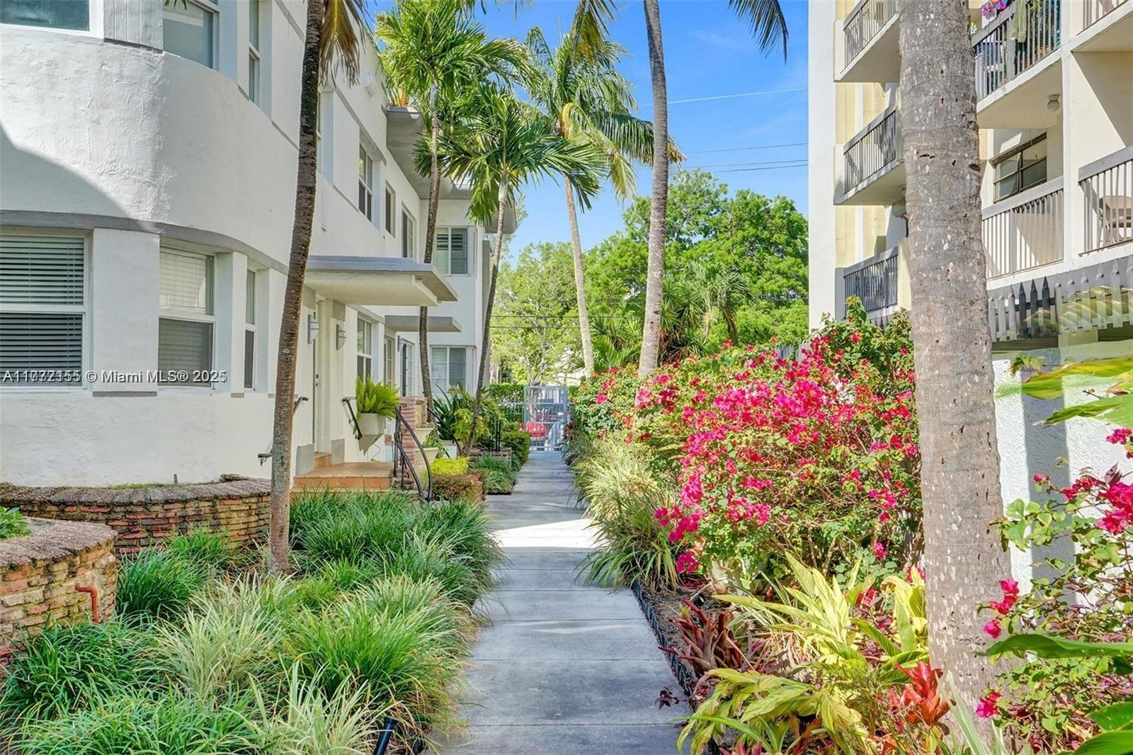 BAY COURT CONDO - Residential