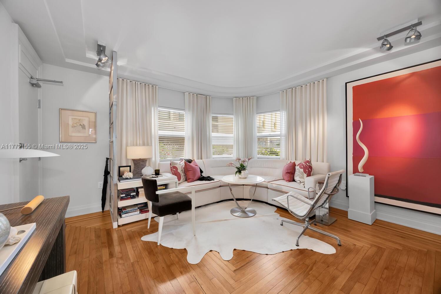 BAY COURT CONDO - Residential