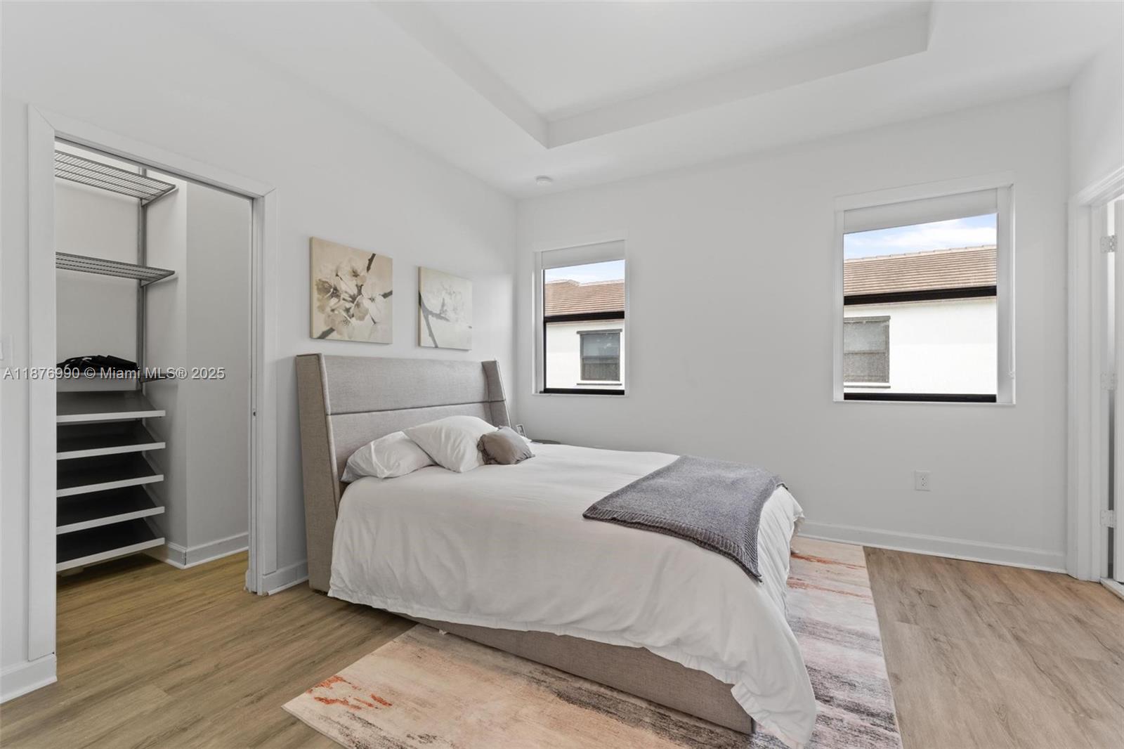 VIA VENTURE NEIGHBORHOOD - Residential