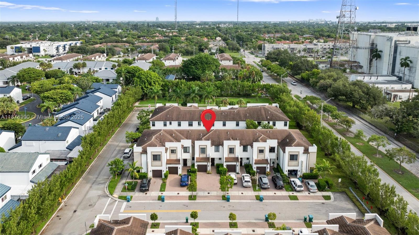 VIA VENTURE NEIGHBORHOOD - Residential