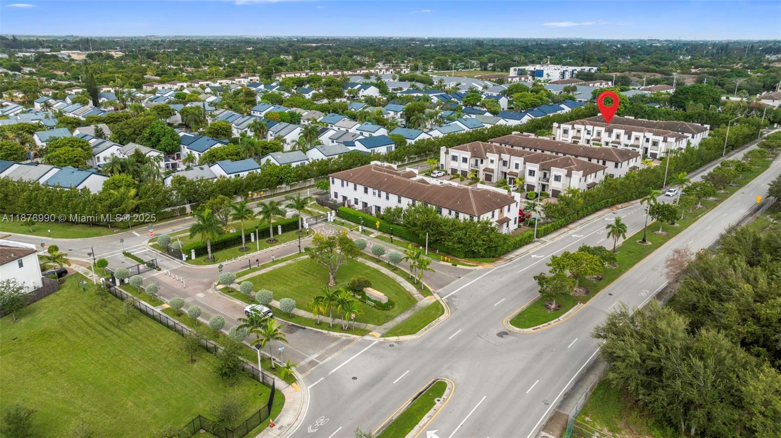 VIA VENTURE NEIGHBORHOOD - Residential