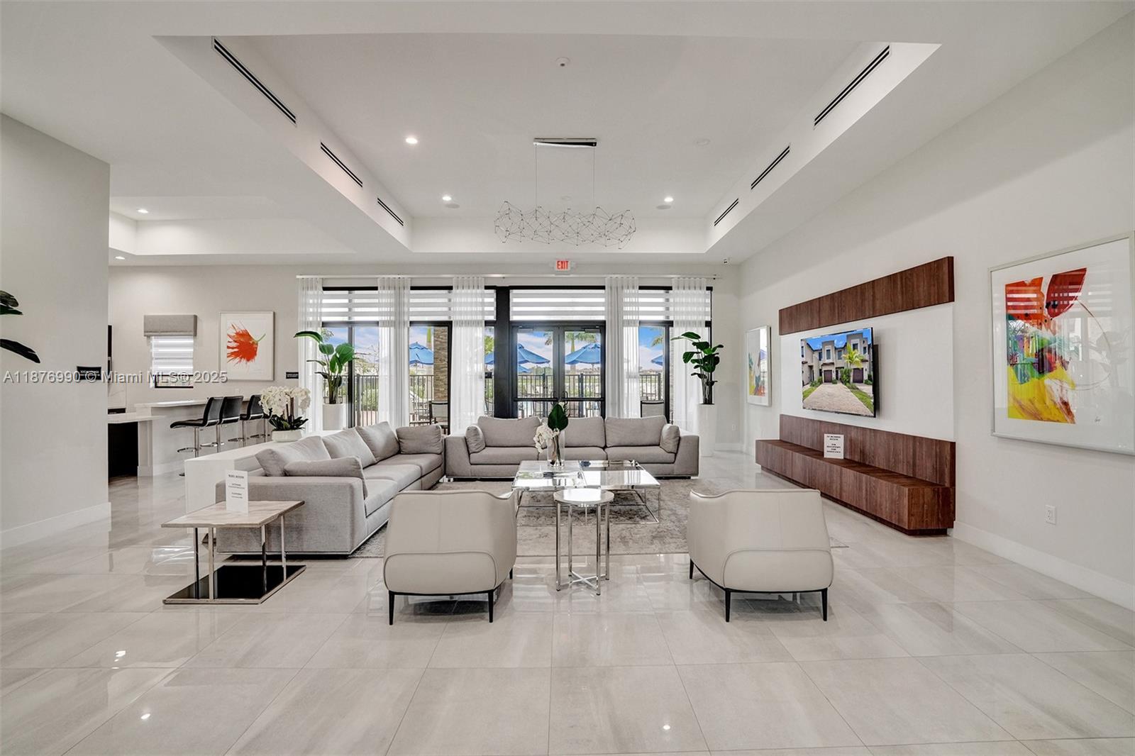 VIA VENTURE NEIGHBORHOOD - Residential