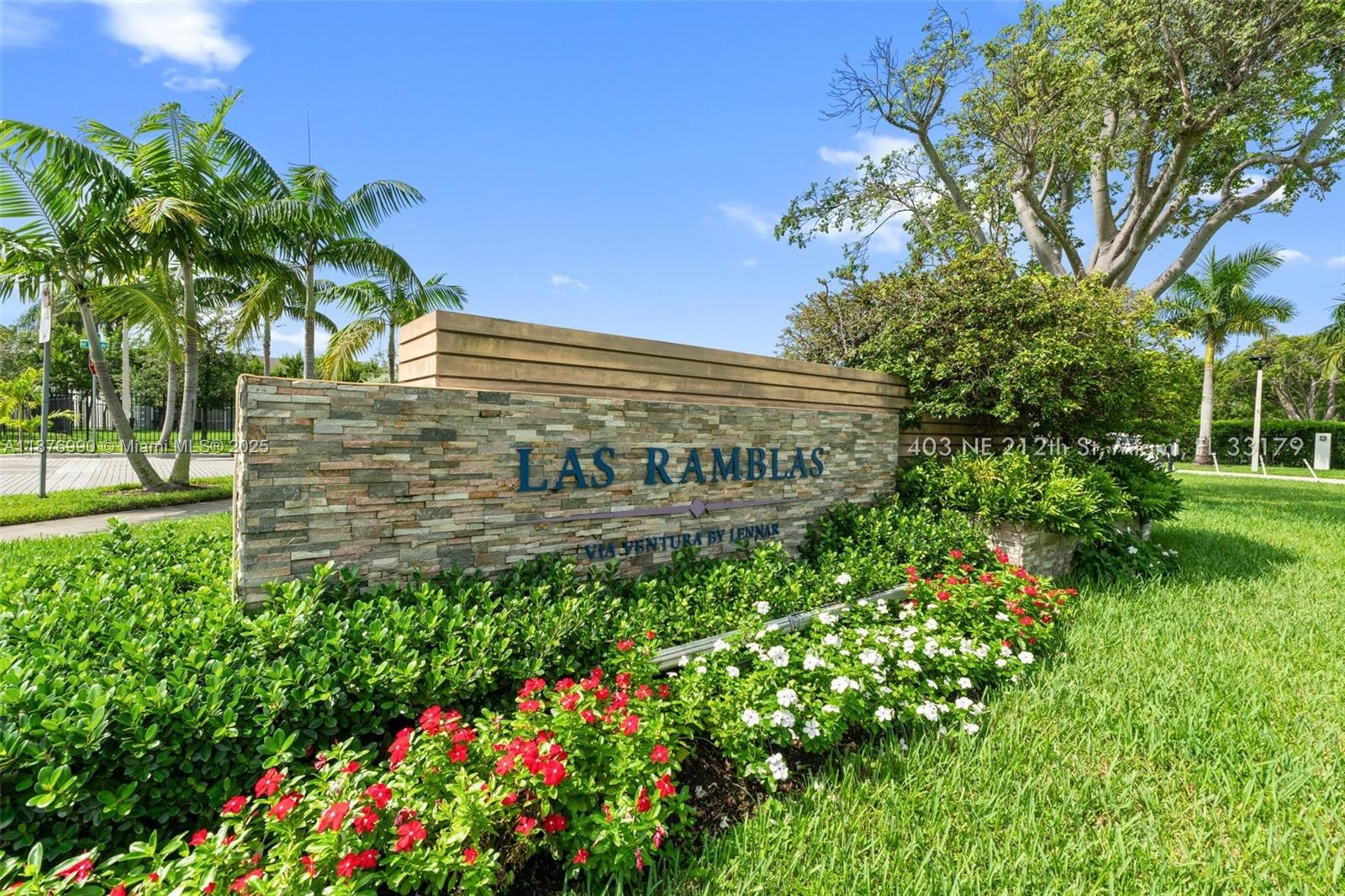 VIA VENTURE NEIGHBORHOOD - Residential