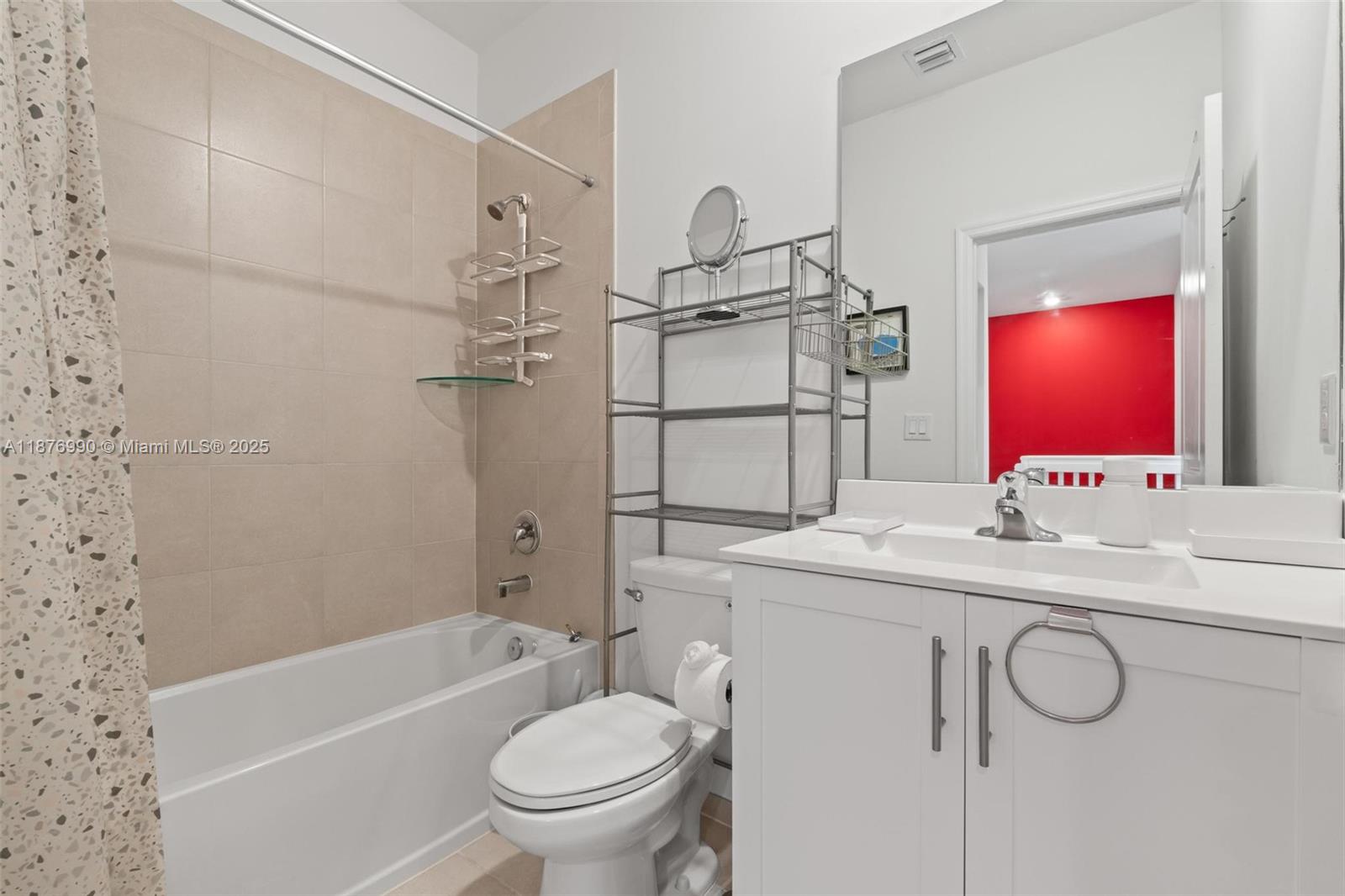 VIA VENTURE NEIGHBORHOOD - Residential