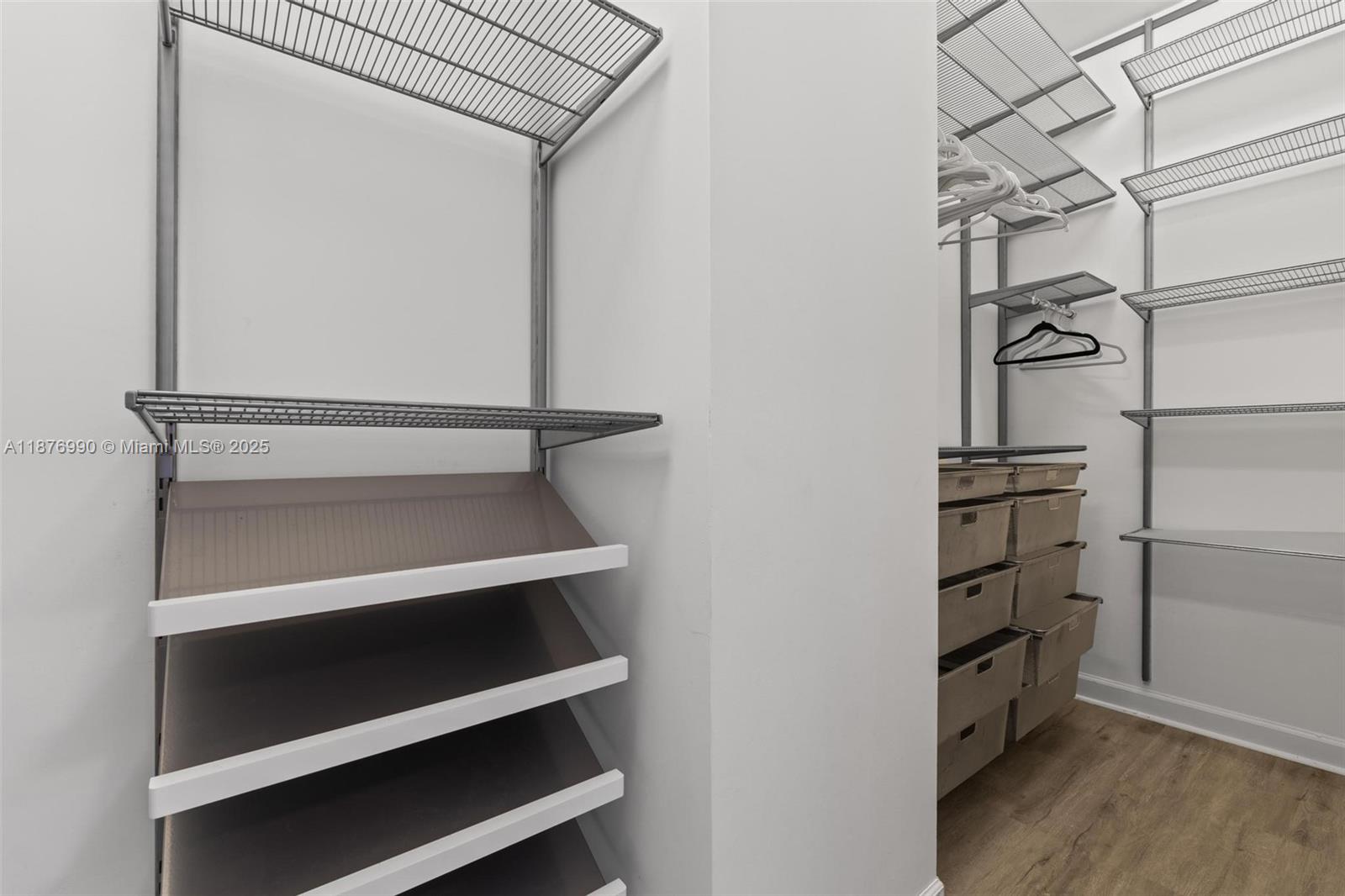 VIA VENTURE NEIGHBORHOOD - Residential