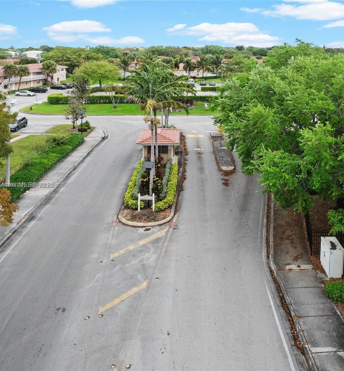 LAKEWOOD VILLAGE - Residential Lease