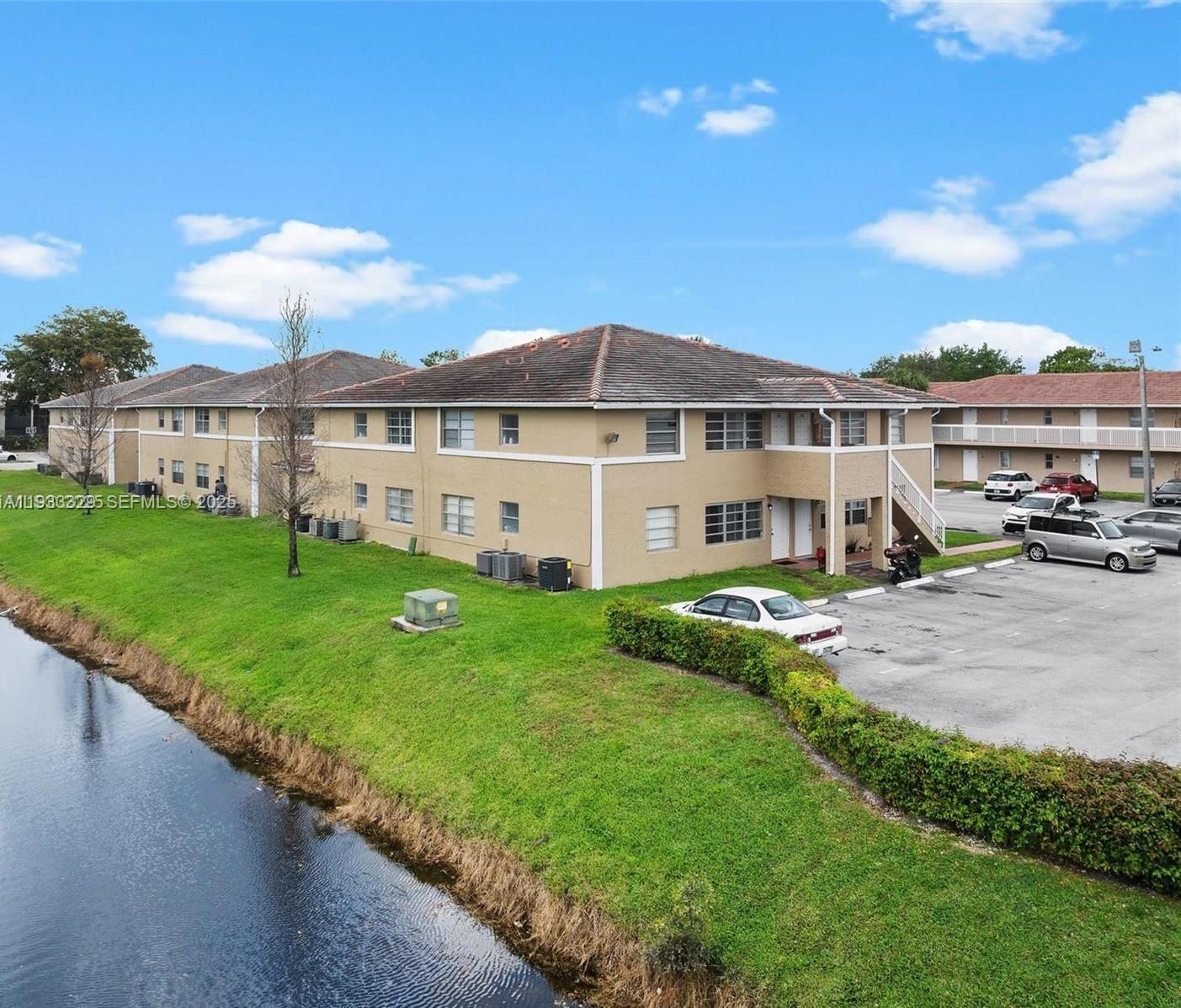 LAKEWOOD VILLAGE - Residential Lease