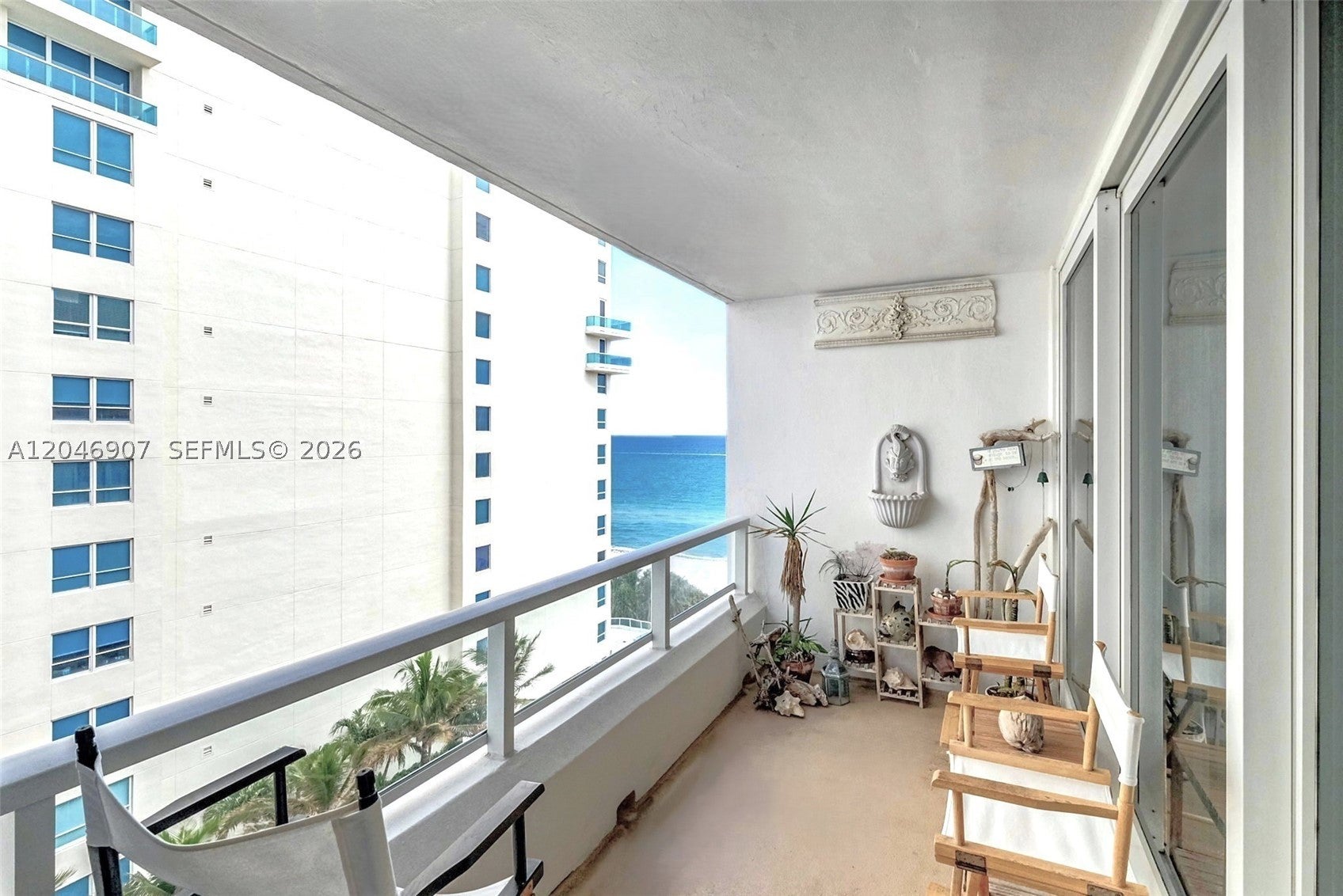 5005 Collins Ave 1224