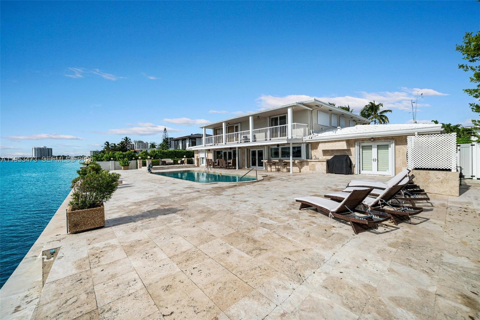 SANS SOUCI ESTATES - Residential