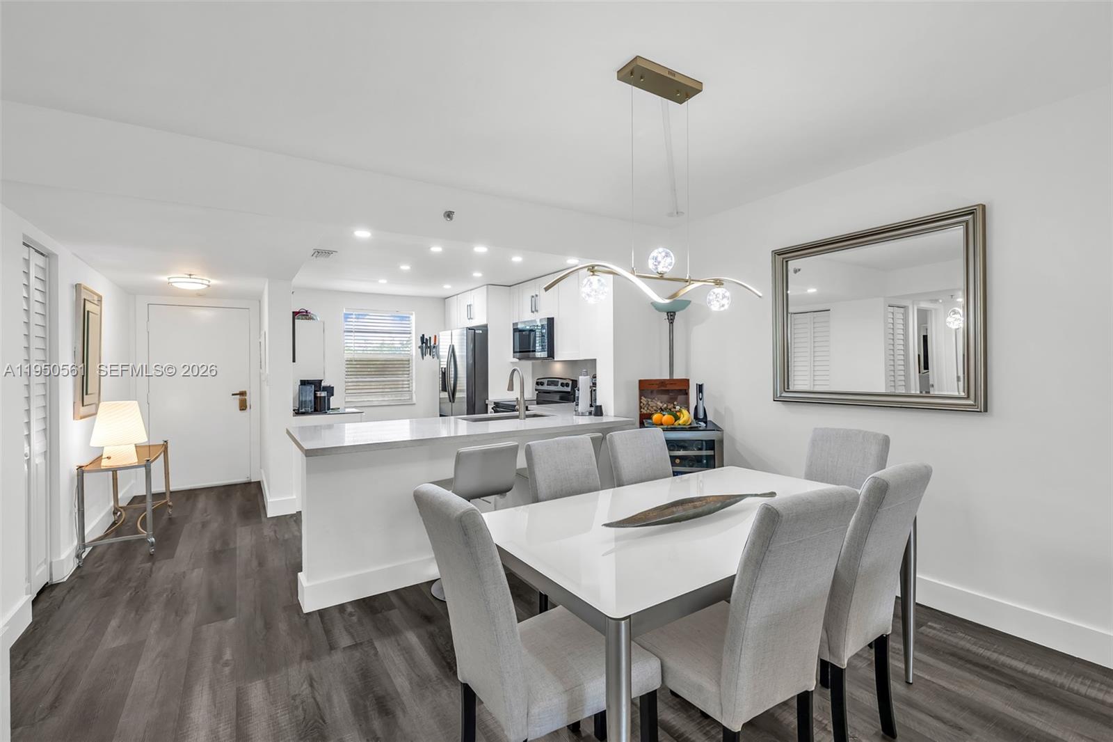 18TH HOLE AT INVERRARY CO - Residential