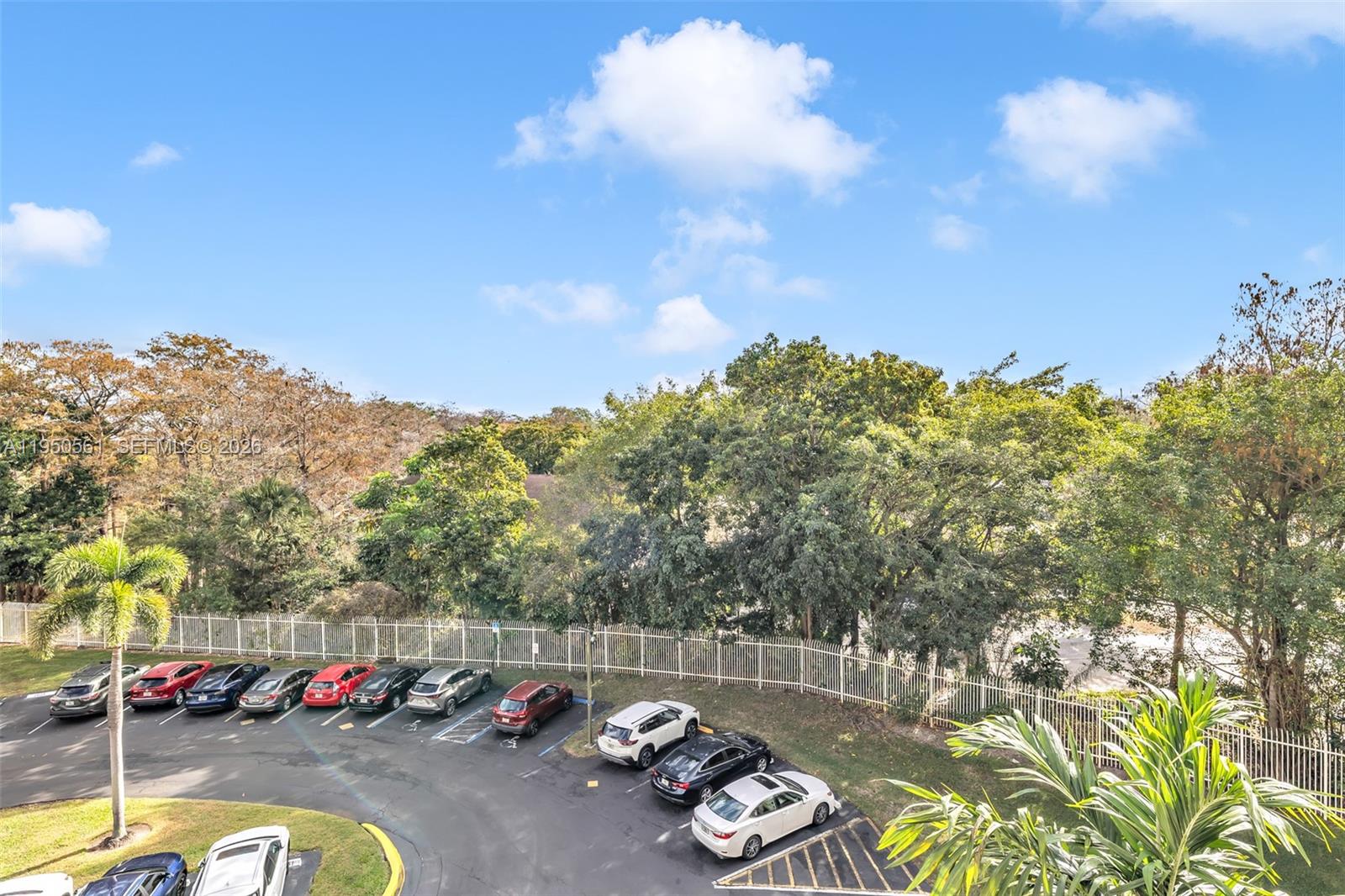 18TH HOLE AT INVERRARY CO - Residential